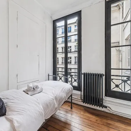 Bnbnova - 4br - Le Marais & De Lägenhet *